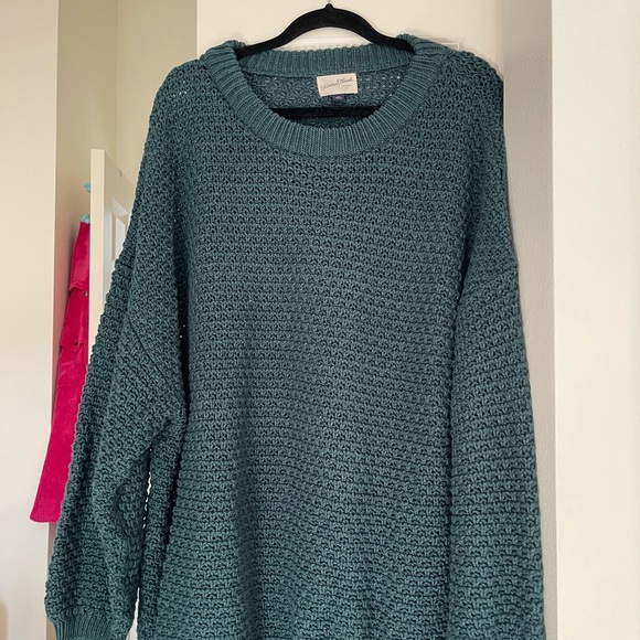 Universal thread sweater - Picture 2 of 8